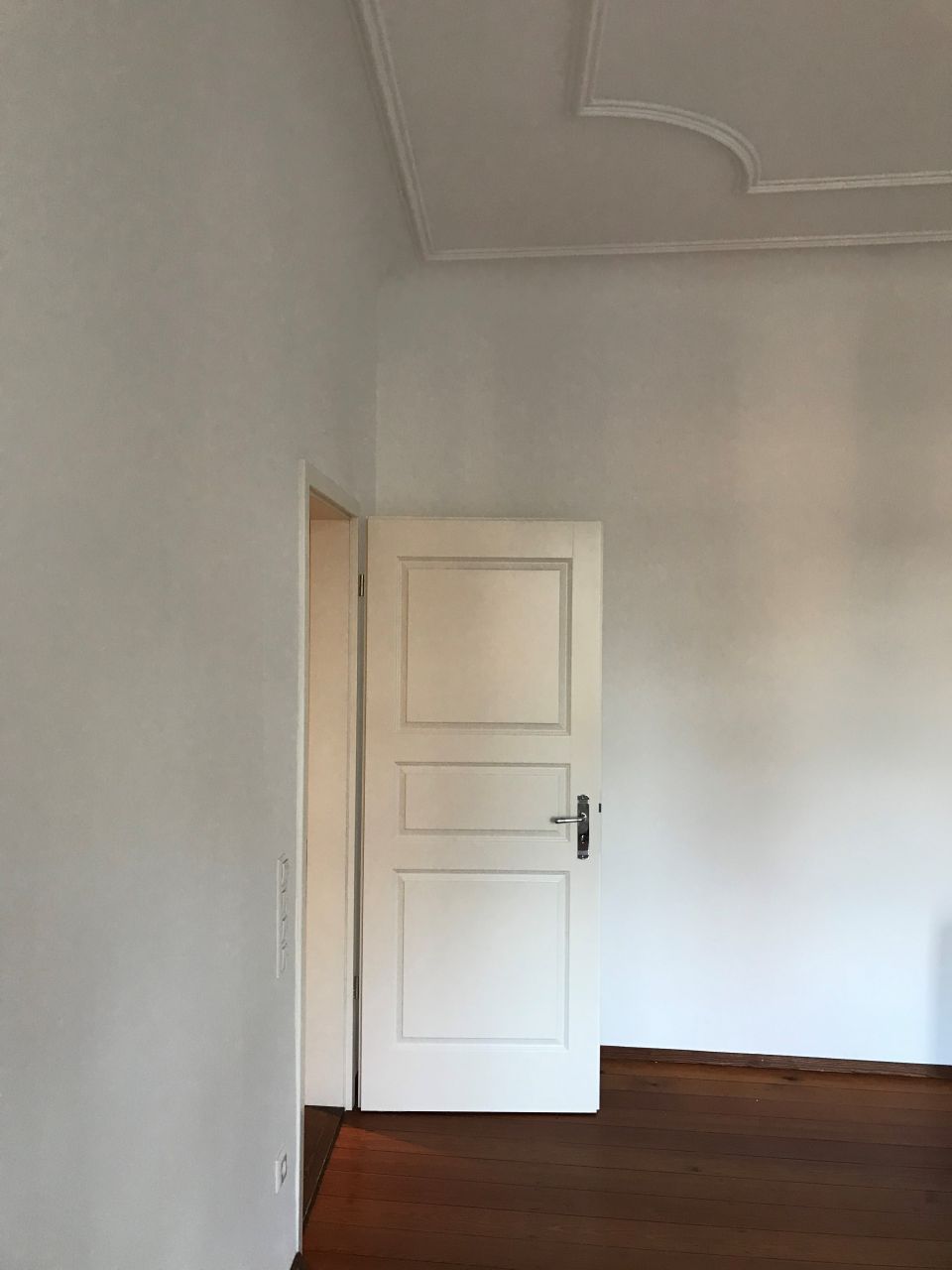 ERFOLGREICH VERKAUFT !!! - Stilvolle 4-Zimmer-Eigentumswohnung in Heidelberg Neuenheim