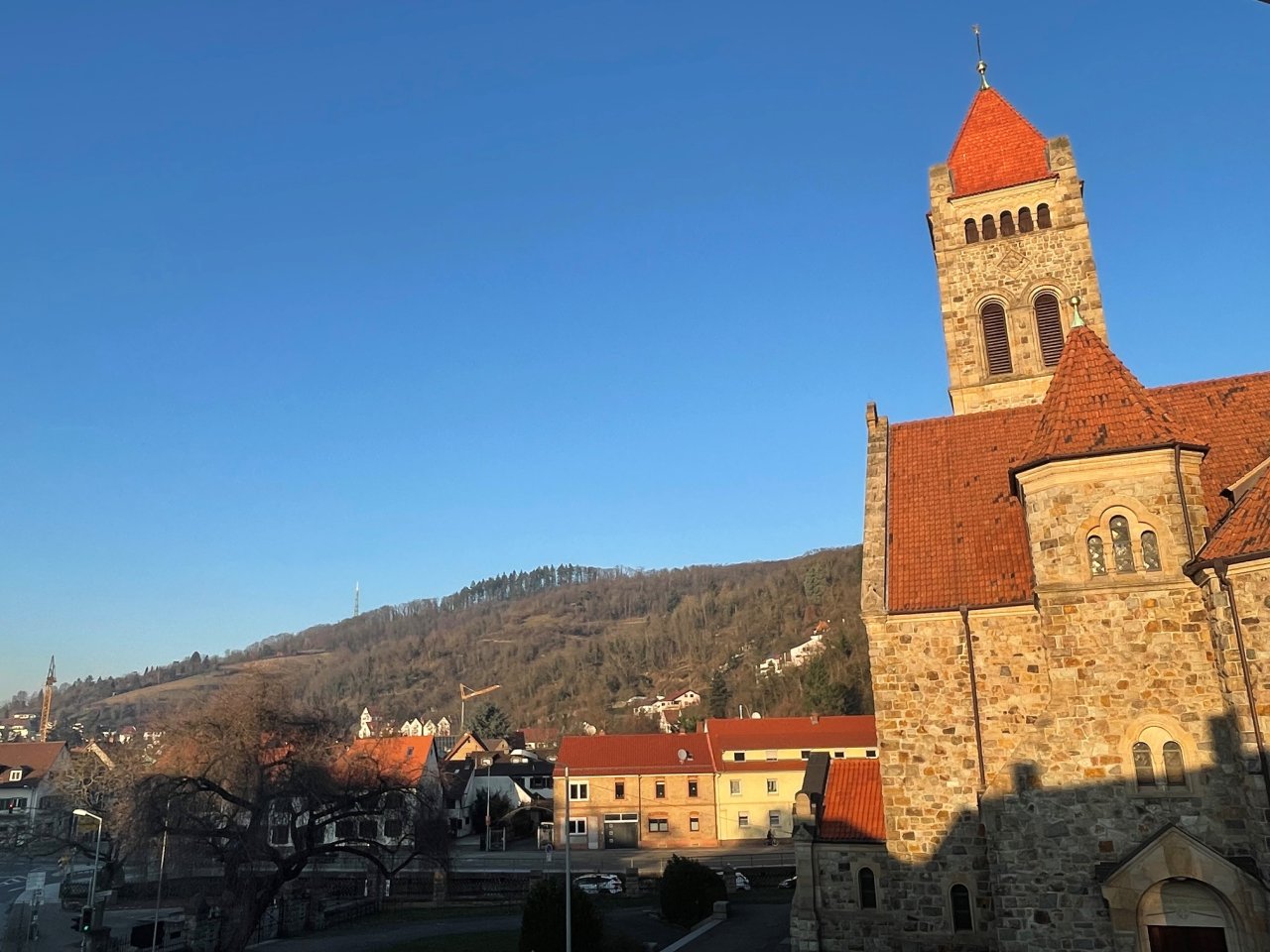 Außergewöhnliche 4-Zimmer-Eigentumswohnung in attraktiver Lage von Weinheim