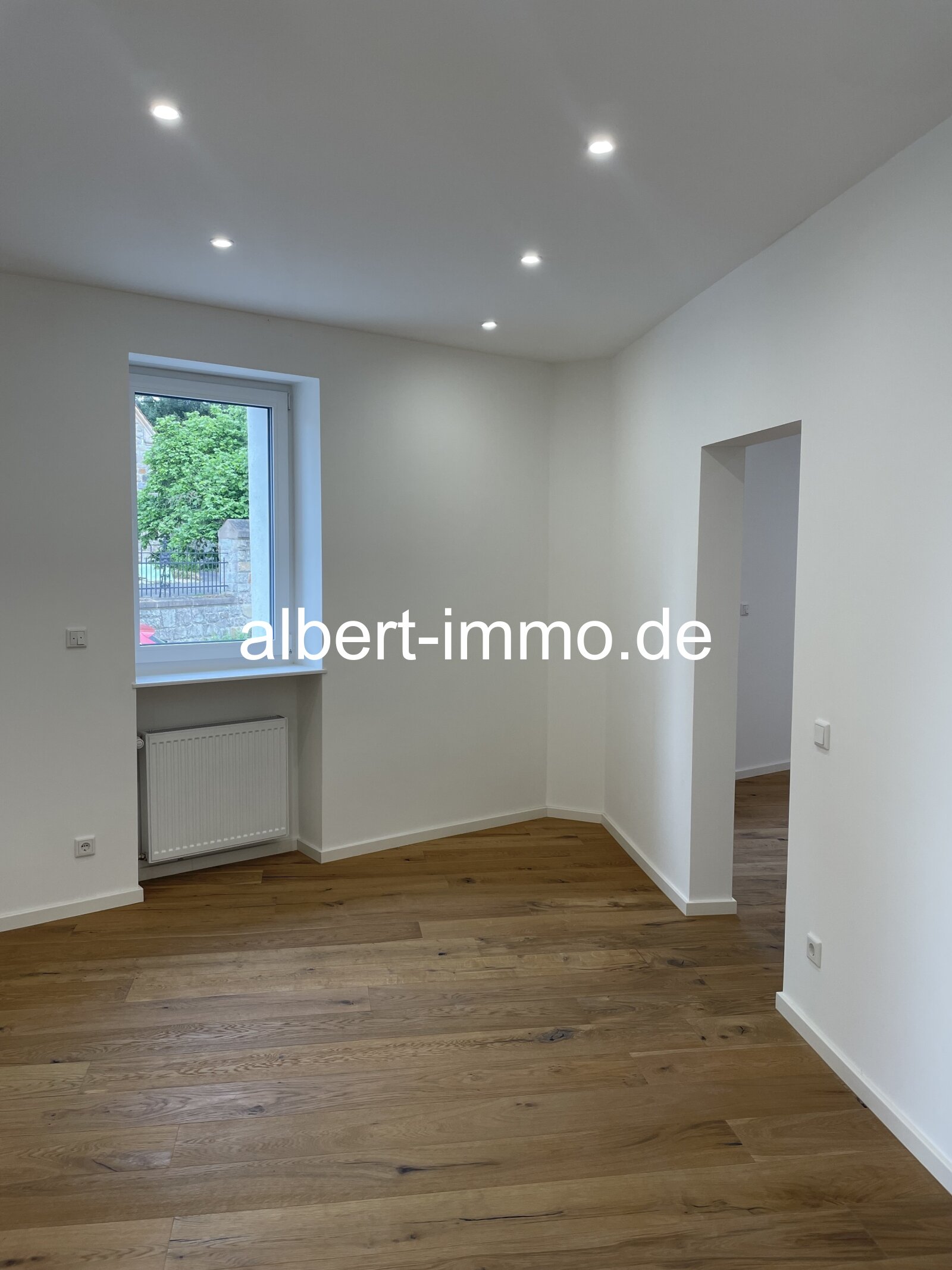 Außergewöhnliche 4-Zimmer-Eigentumswohnung in attraktiver Lage von Weinheim 